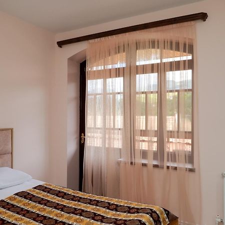 Hotel Dilijan Old Center Екстериор снимка