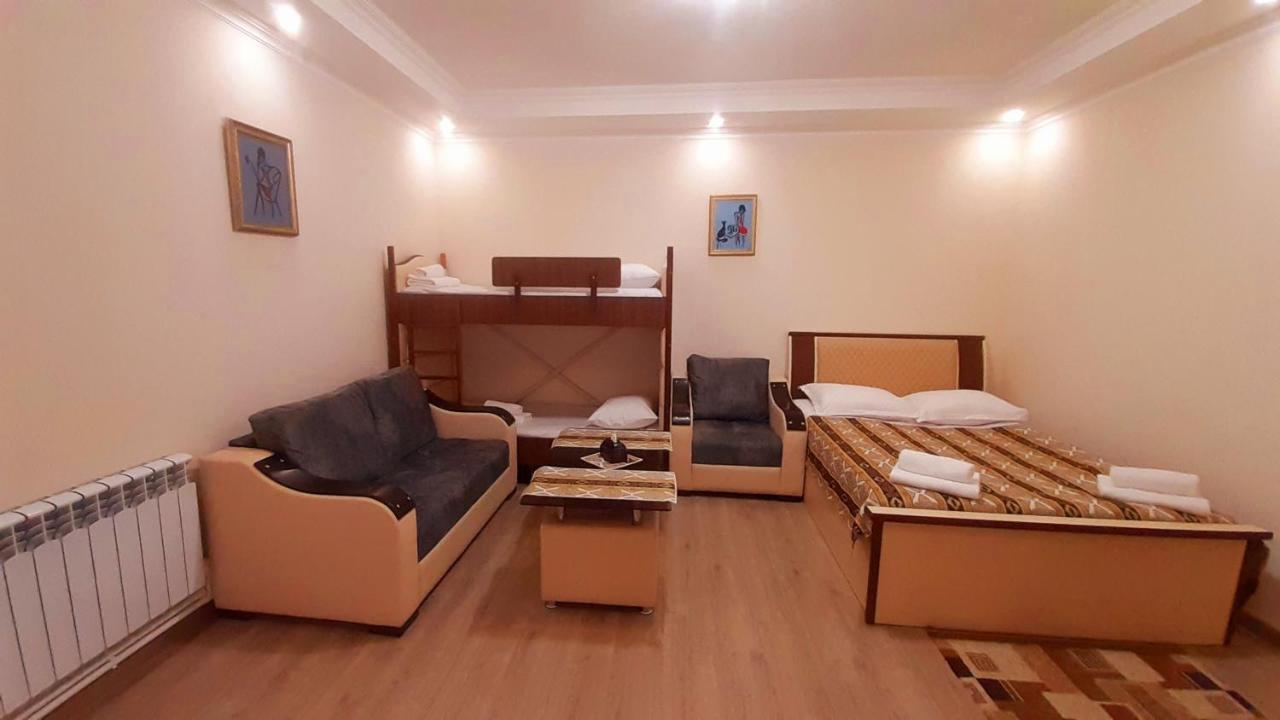 Hotel Dilijan Old Center Екстериор снимка