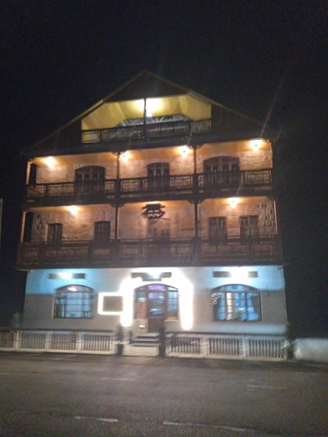 Hotel Dilijan Old Center Екстериор снимка