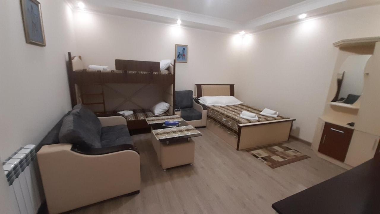 Hotel Dilijan Old Center Екстериор снимка