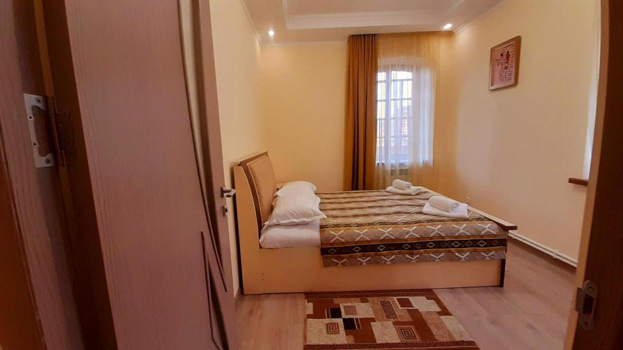 Hotel Dilijan Old Center Екстериор снимка