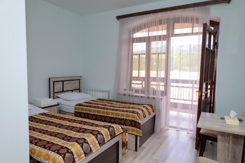 Hotel Dilijan Old Center Екстериор снимка